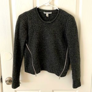 Cashmere crop pullover with zip detail